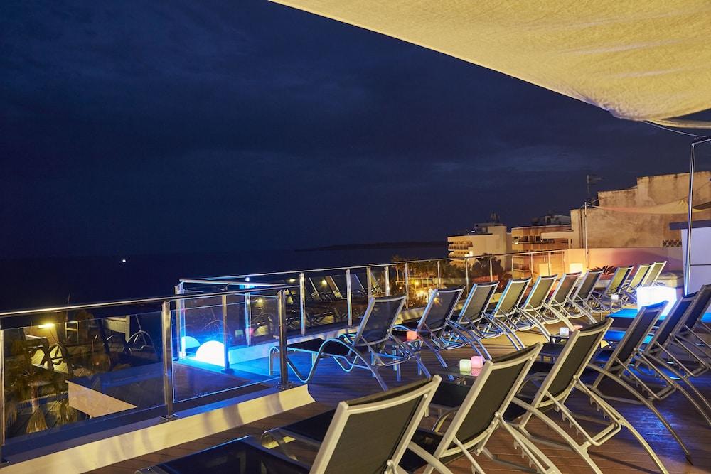 Cabot Cap De Mar Hotel Cala Bona  Exterior foto