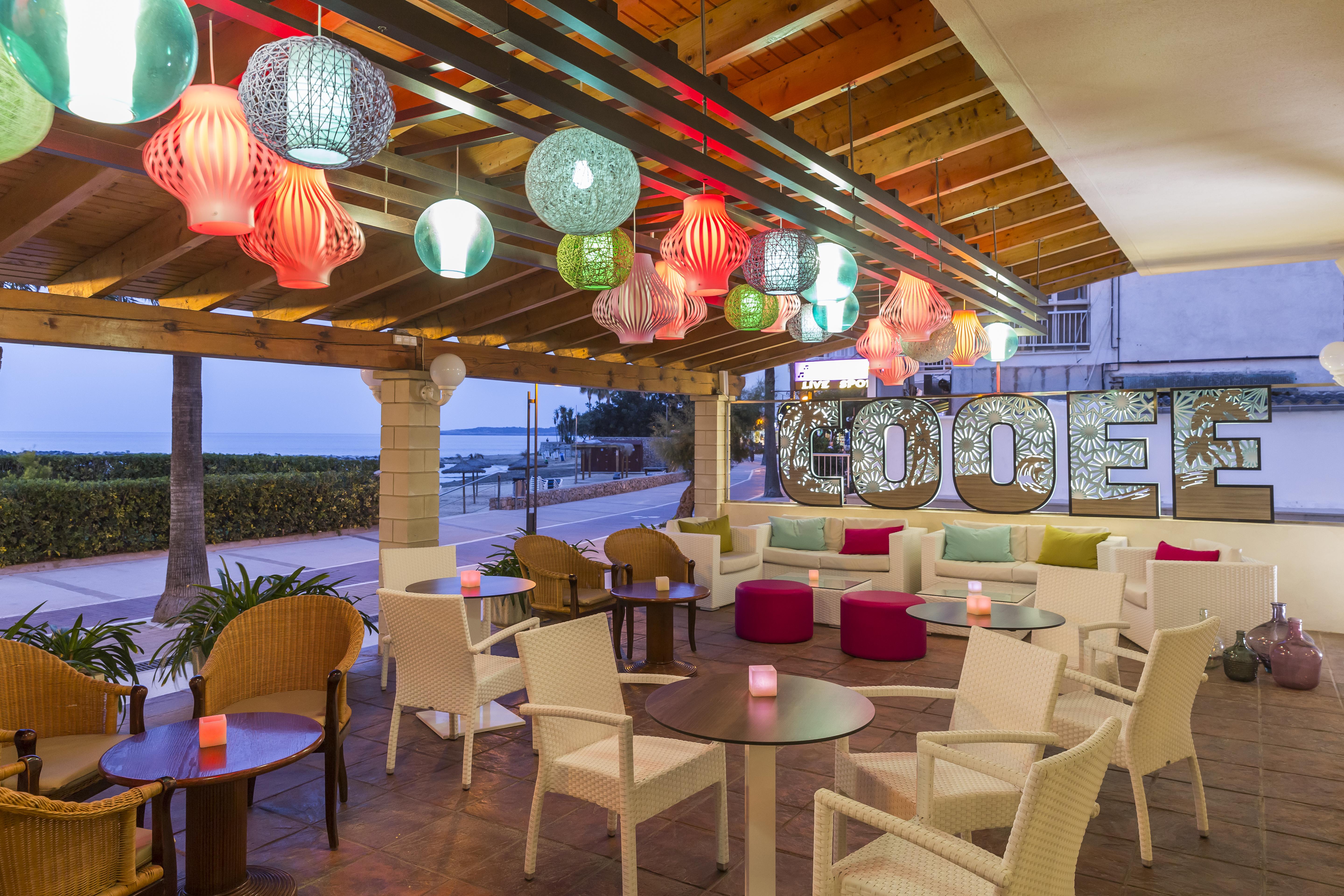 Cabot Cap De Mar Hotel Cala Bona  Exterior foto
